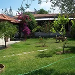 Joanna's Lassi (Kefalonia)